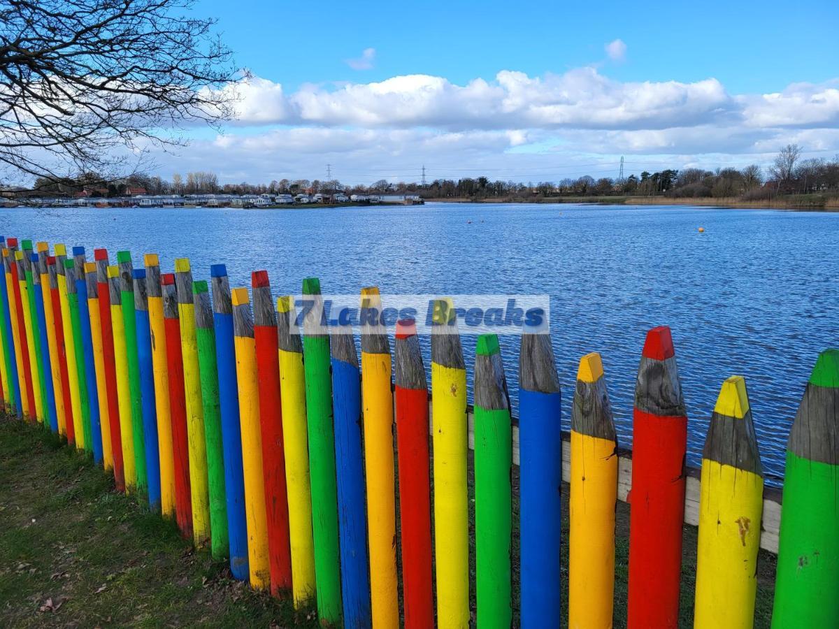 Crowle  7 Lakes Breaks At 7 Lakes Country Park מראה חיצוני תמונה